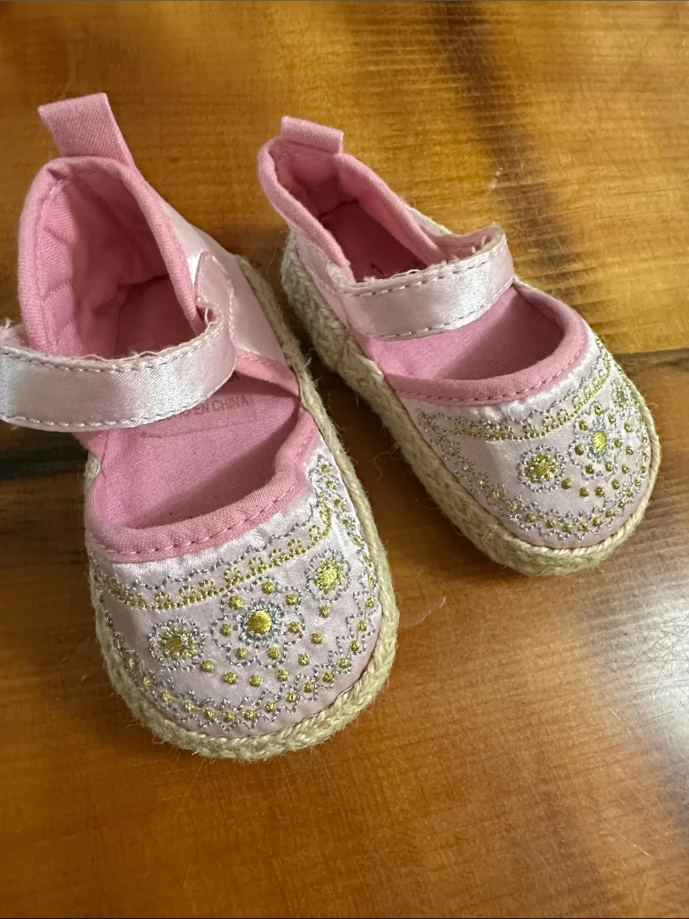 Pink Embroidered Girls' Mary Jane Espadrille Shoes